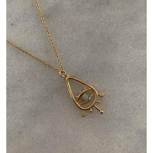 Gold Vintage Style Star Burst Evil Eye Pendant Necklace Brand New - Picture 1 of 3